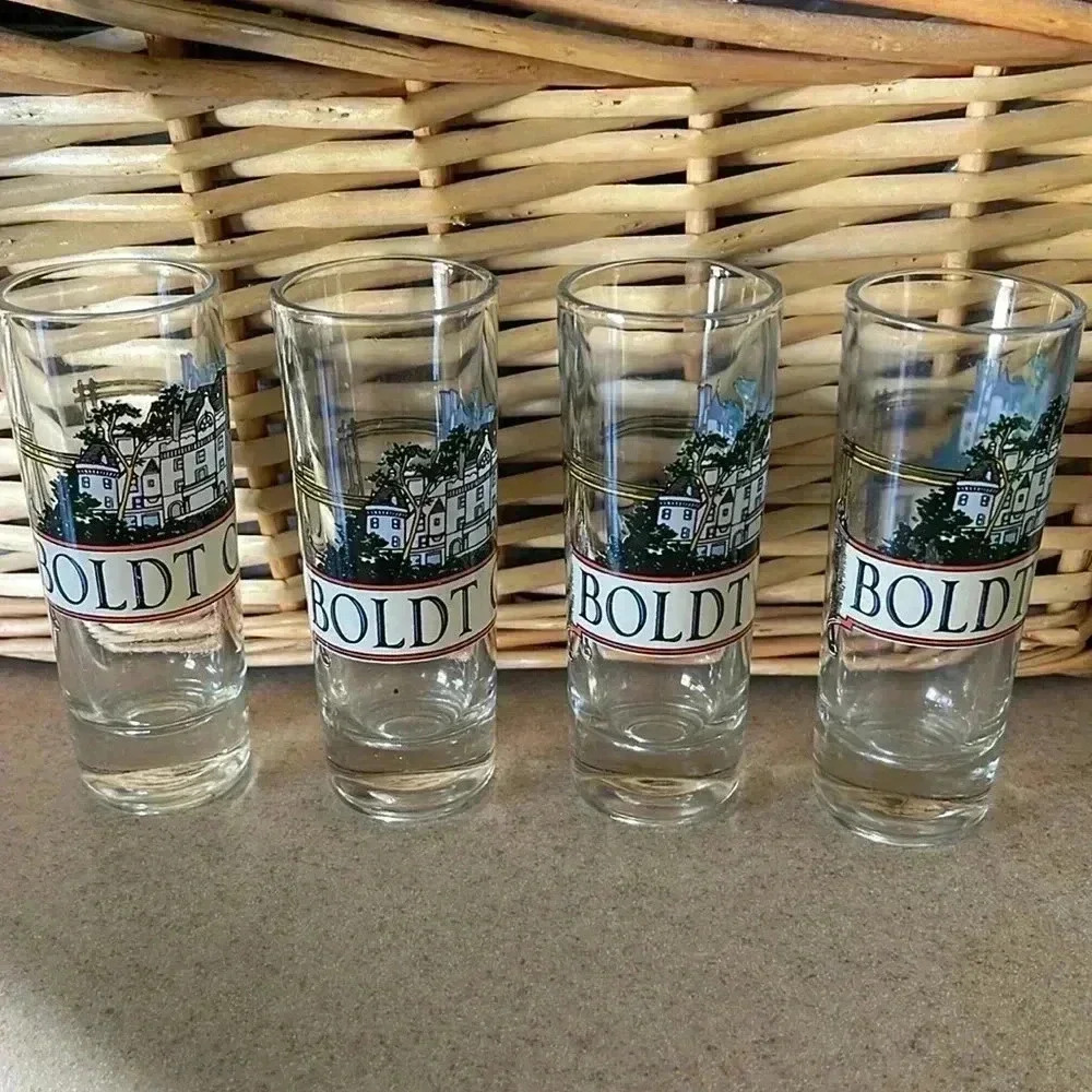 Set of 4 Boldt Castle 2oz Shot Glass 4 1/12” tall NEW